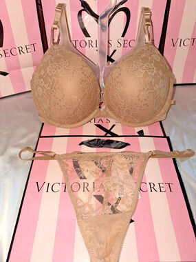 Victoria's Secret Push Up Bra 34DD & Large Thong Praline